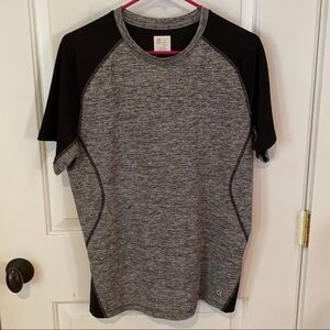 Gap Fit Men’s Cool Dry Athletic Shirt